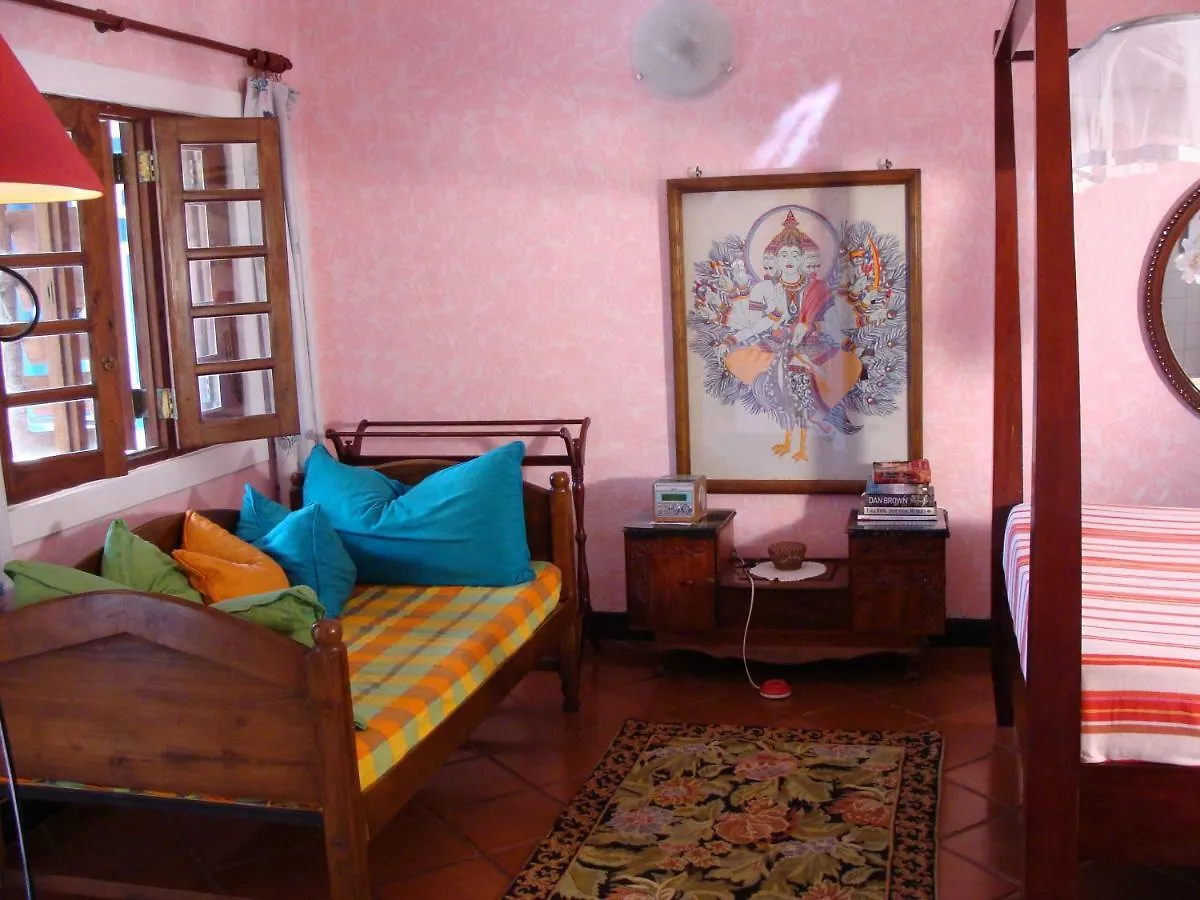 The Icebear Guesthouse Negombo Guest house
