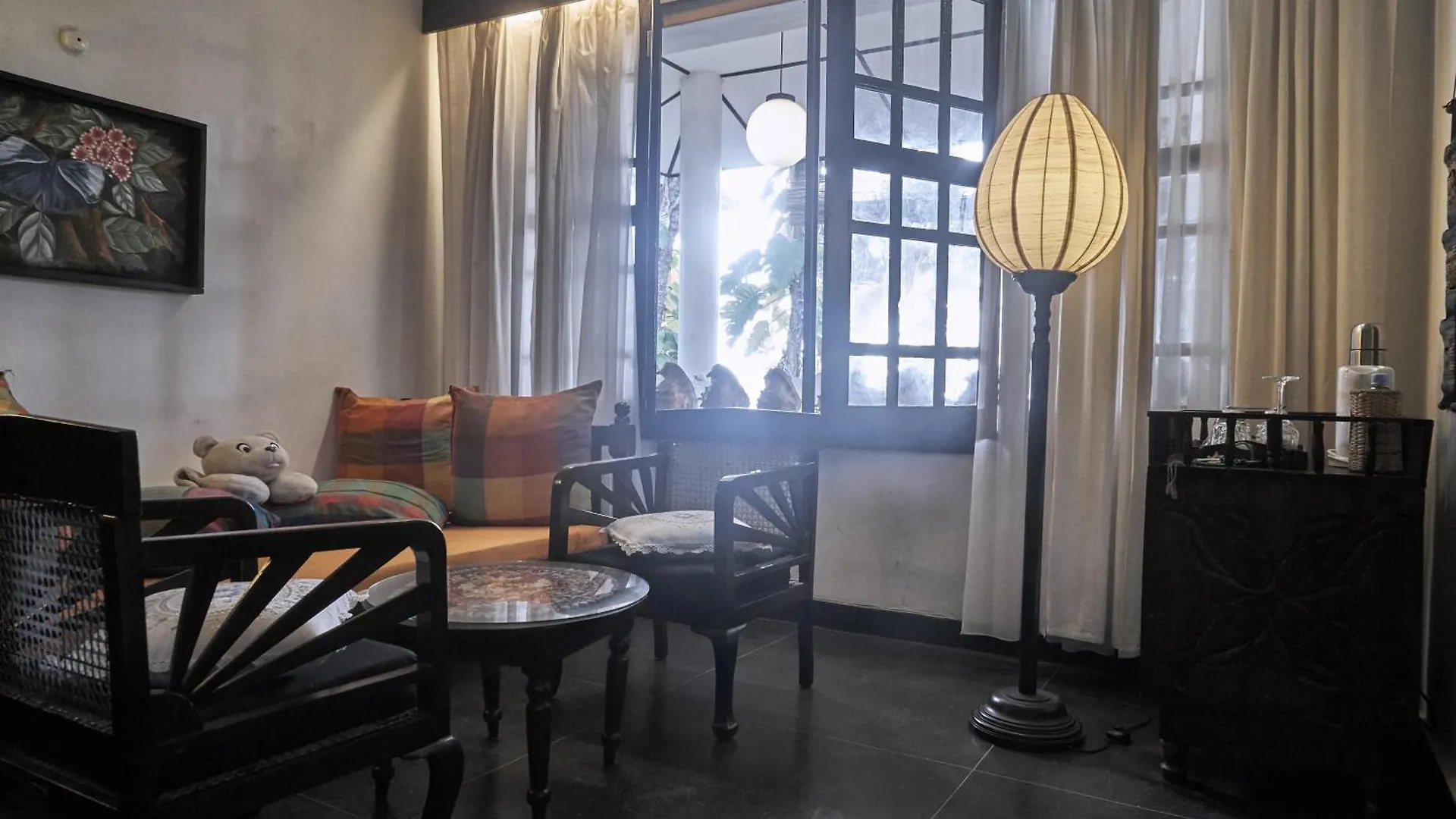 The Icebear Guesthouse Negombo Sri Lanka